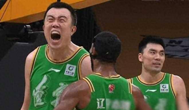 贵州男篮逆转海南，喜迎胜利