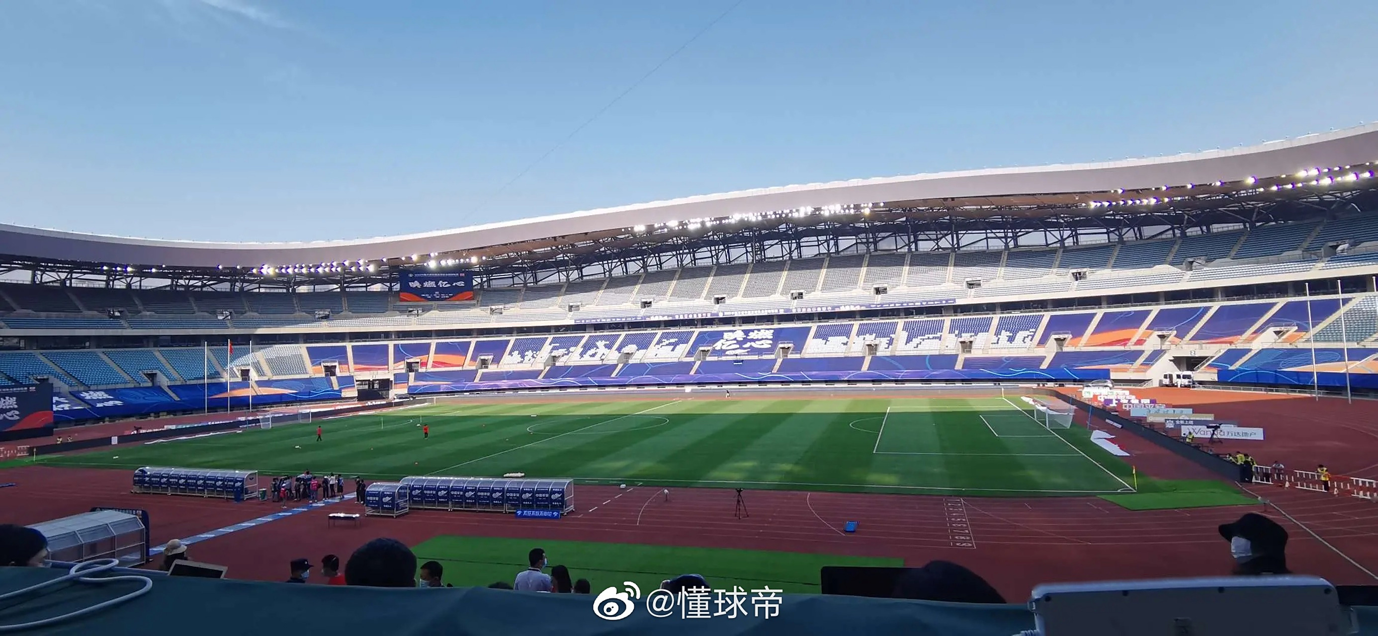 球队备战充分，揭幕战准备就绪